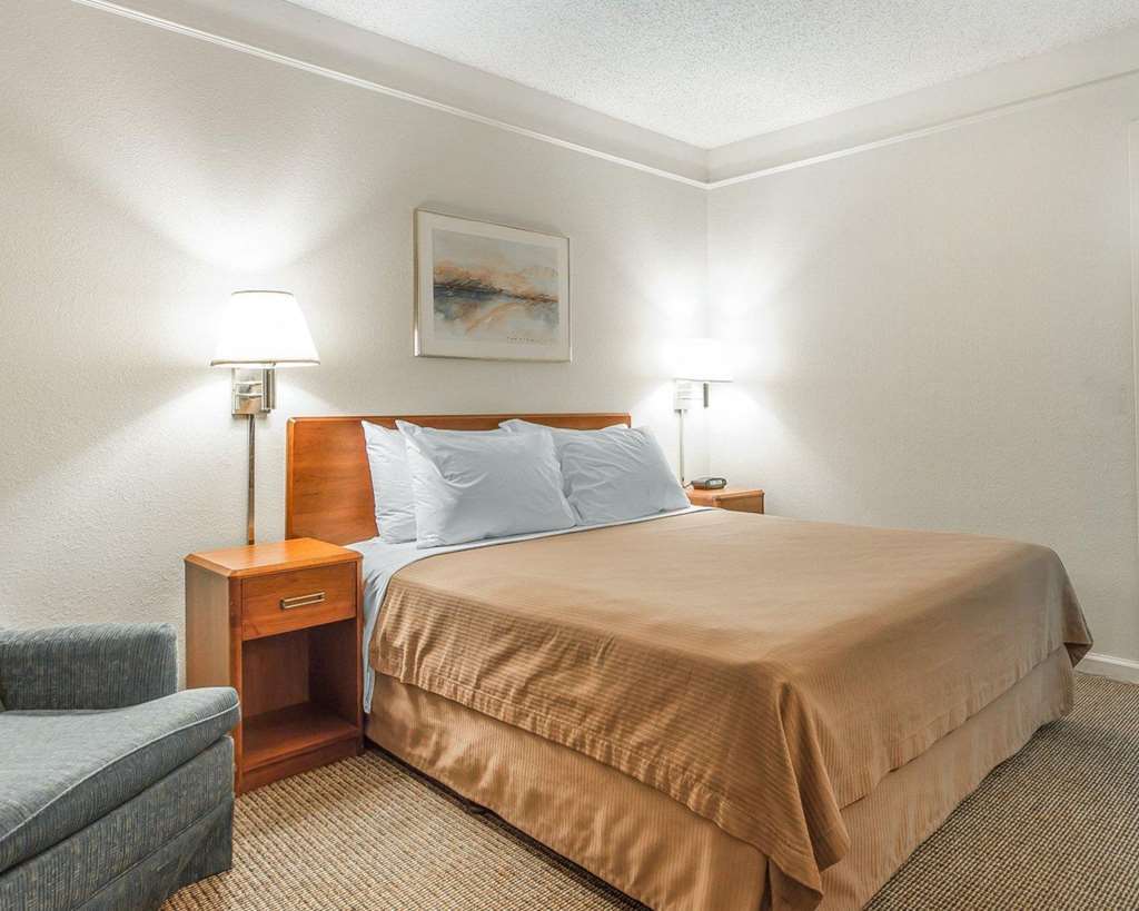 Quality Inn Stockton Bilik gambar